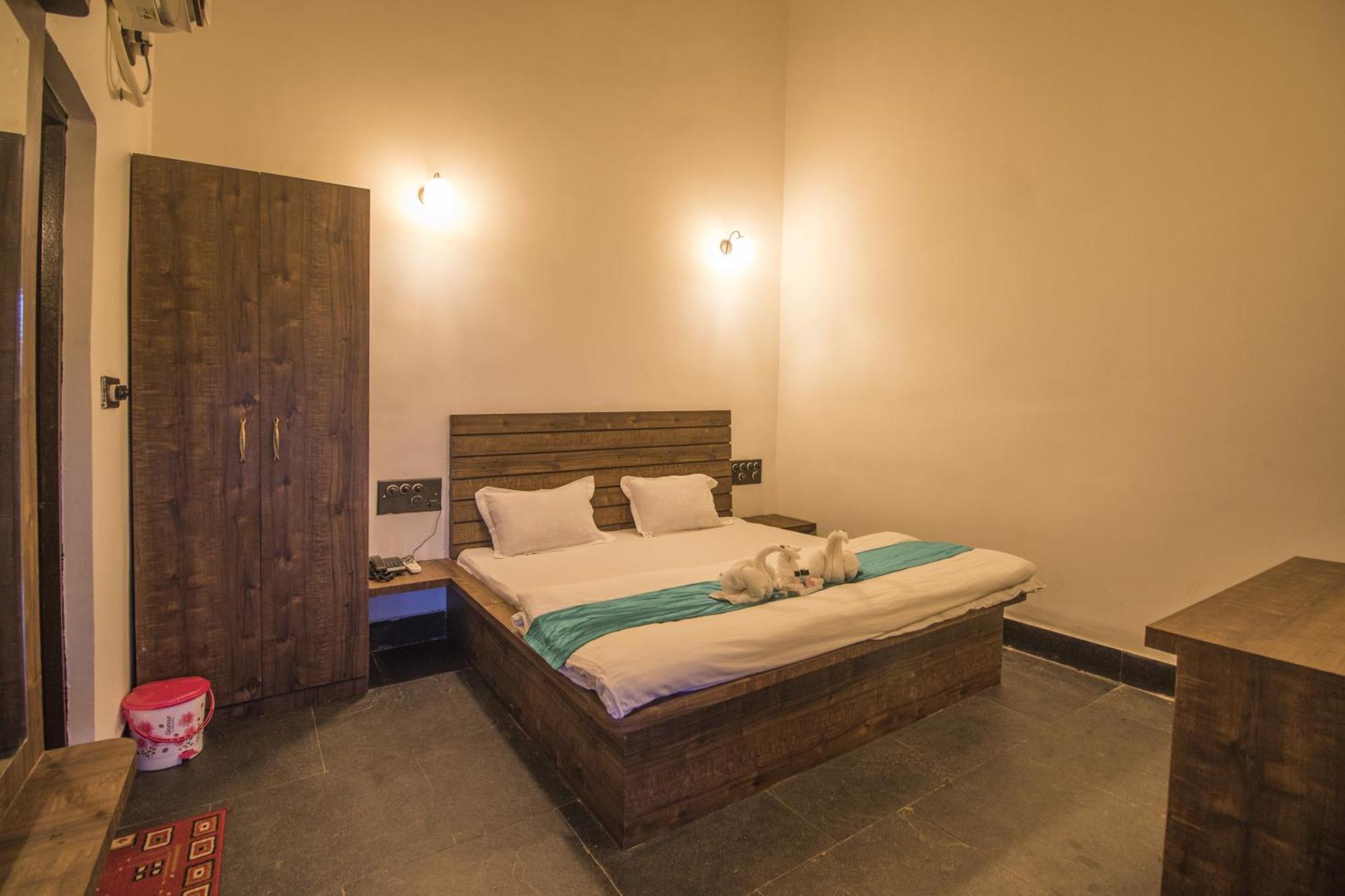 Wowstayz Pachmarhi Ecotel 外观 照片