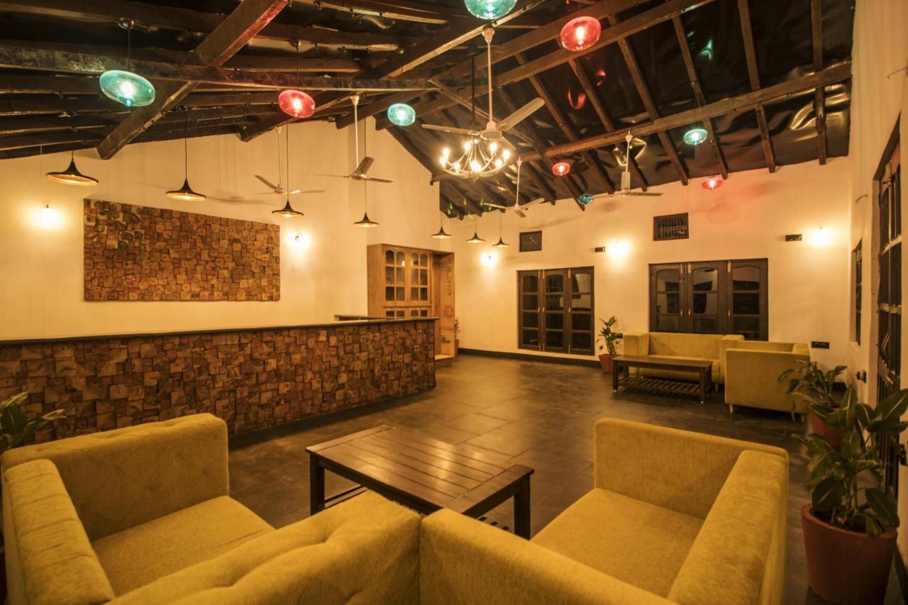 Wowstayz Pachmarhi Ecotel 外观 照片