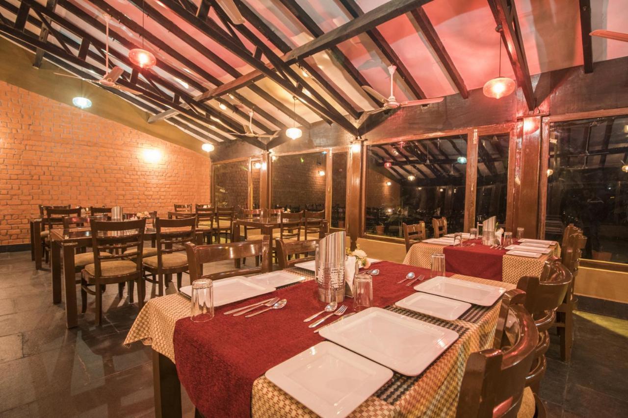 Wowstayz Pachmarhi Ecotel 外观 照片